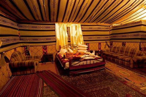 Captain'S Desert Camp Wadi Rum Exteriör bild